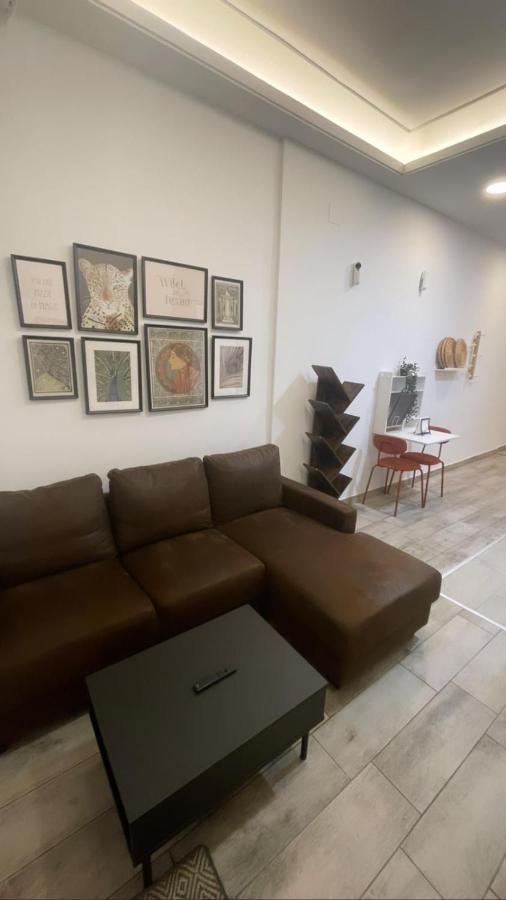 Apartamentos Jap Villaamil Madrid Exterior foto